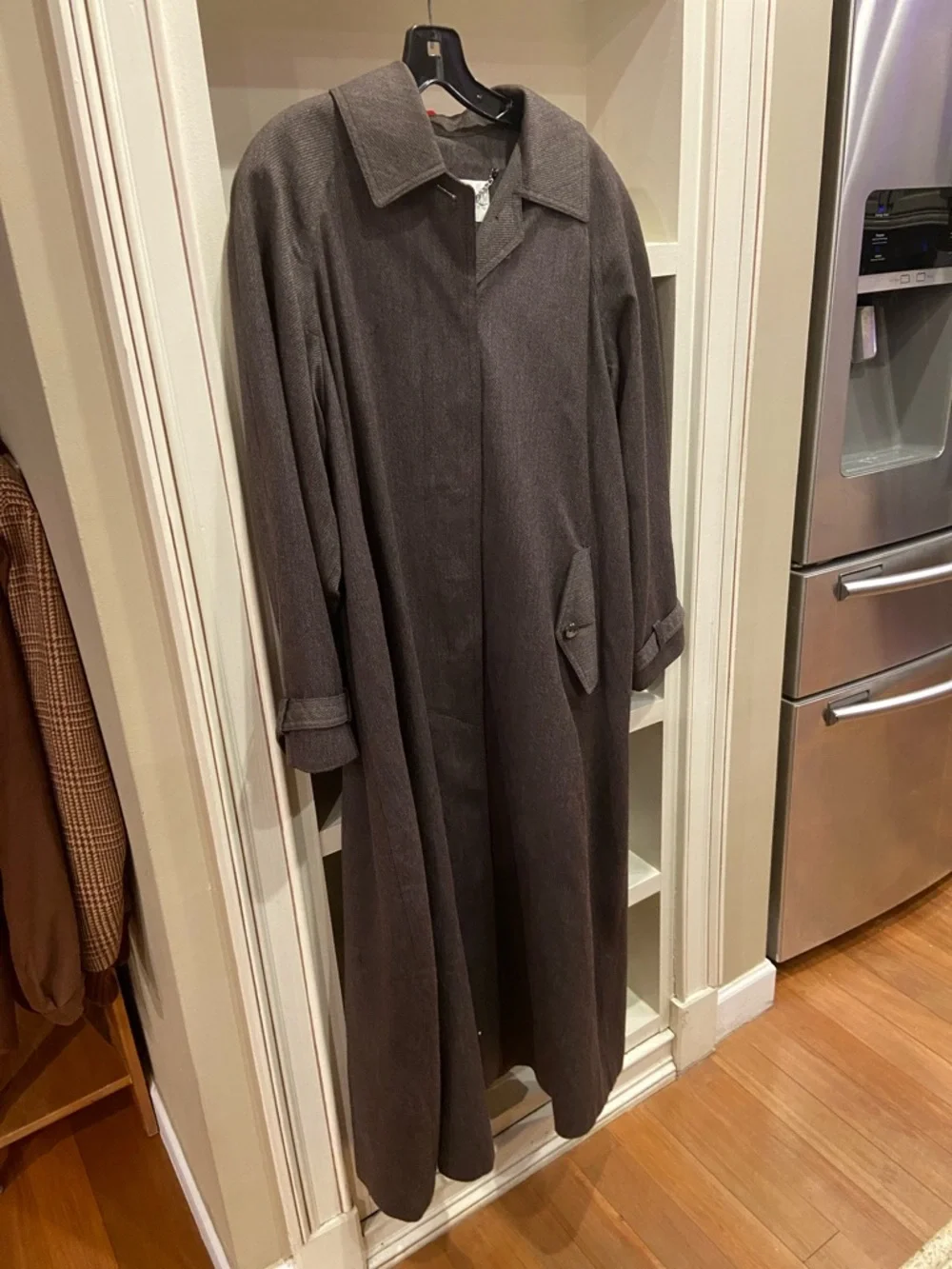 Vintage Spiegel Brown Trench Coat with Chain Detail on the tag size 4 - Picture 5 of 6